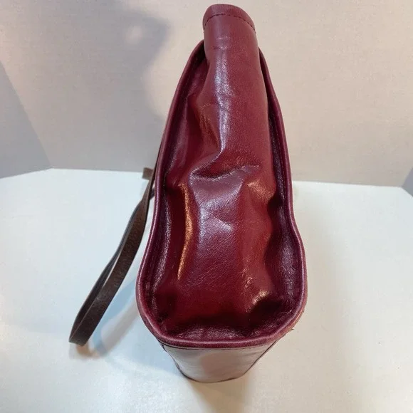 Hobo Red Leather Brown Straps Shoulder Bag Purse Tote Zip Closure - Picture 4 of 16